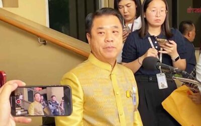 เพื่อไทยคึกแน่! แห่ต้อนรับ ‘ทักษิณ’ เข้าพรรค สุริยะ เชื่อช่วยเพิ่มกำลังใจสส.ทำงาน