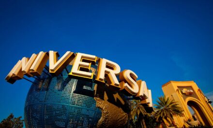 Universal Studios  สวนสนุกระดับโลก